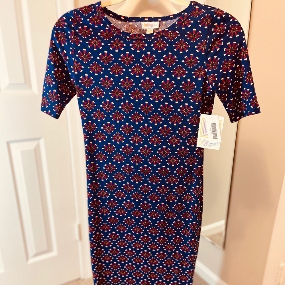 Lularoe NWT Julia  